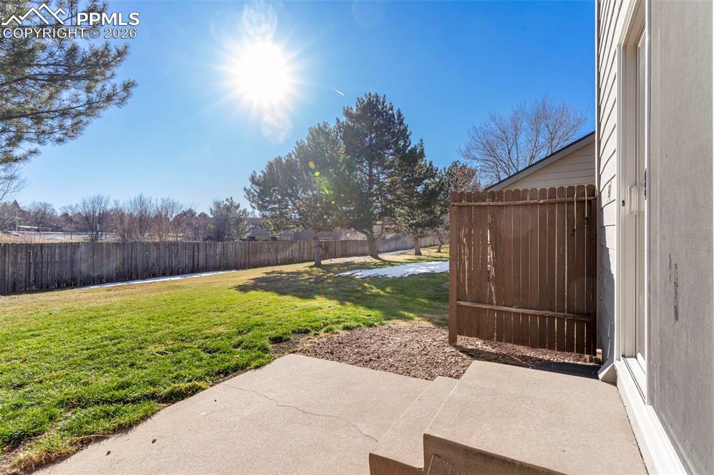 4301 Hunting Meadows Circle Colorado Springs, CO 80916 - Photo 16 of 17