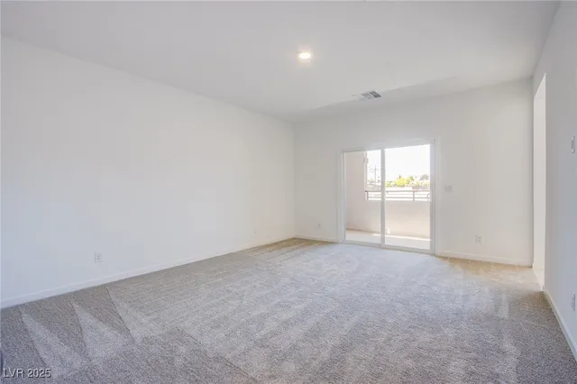 $2,000 | 252 Walsh Peak Avenue, Henderson, NV 89015