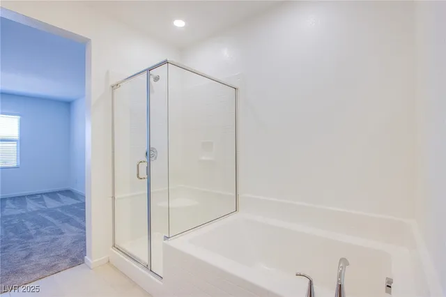 $2,000 | 252 Walsh Peak Avenue, Henderson, NV 89015