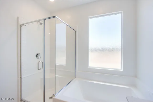 $2,000 | 252 Walsh Peak Avenue, Henderson, NV 89015