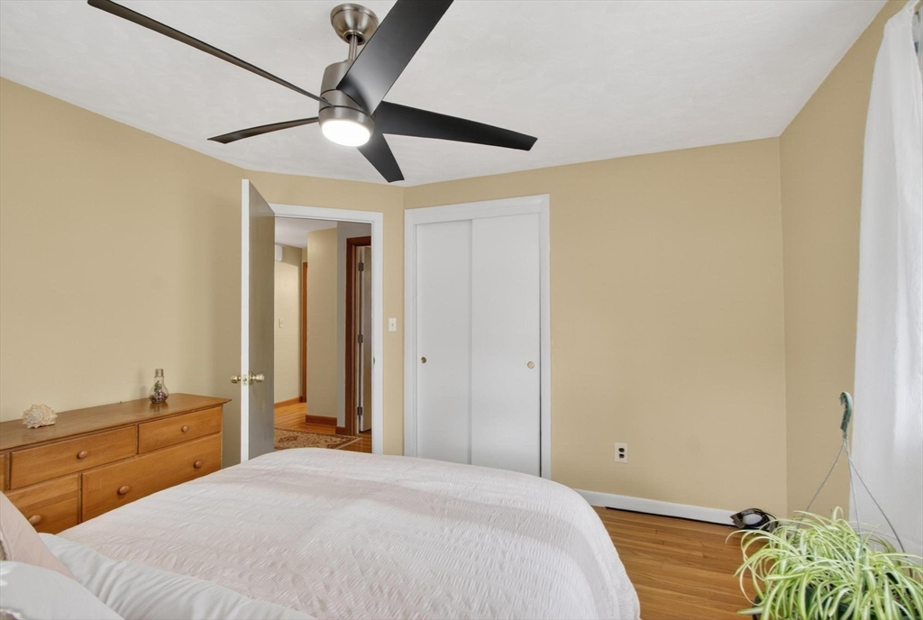 24 Oak Ridge Circle Lynn, MA 01904 - Photo 19 of 42