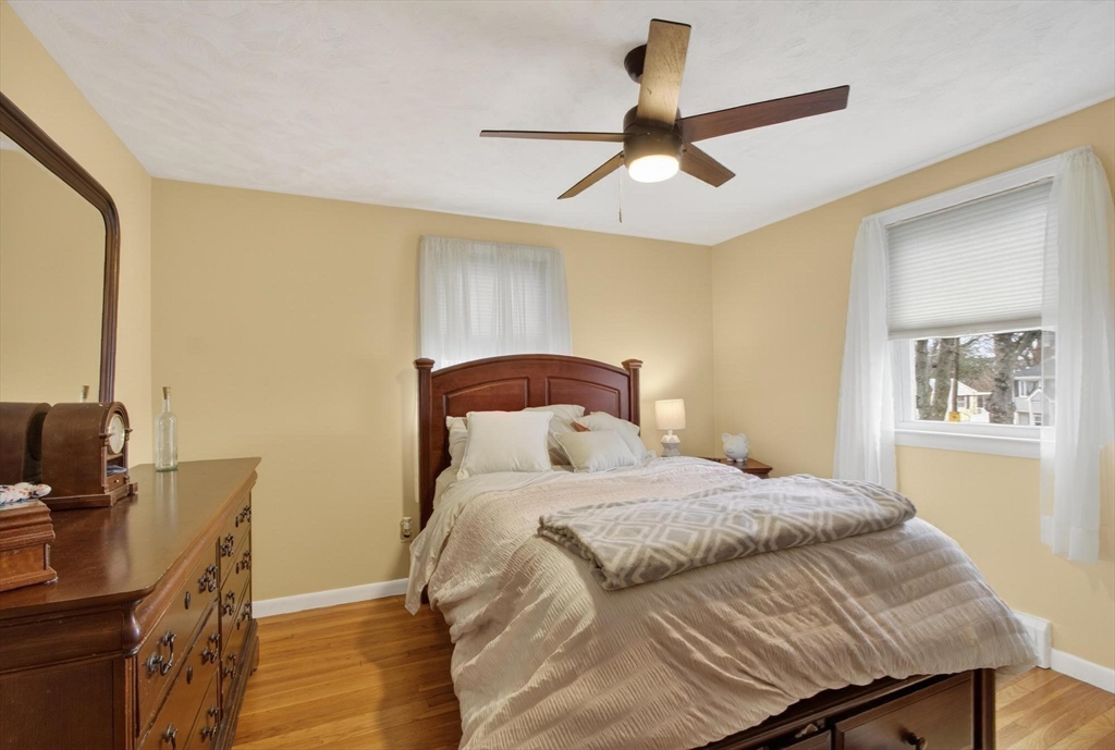 24 Oak Ridge Circle Lynn, MA 01904 - Photo 21 of 42