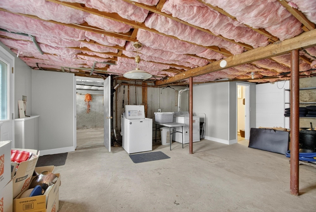 24 Oak Ridge Circle Lynn, MA 01904 - Photo 31 of 42