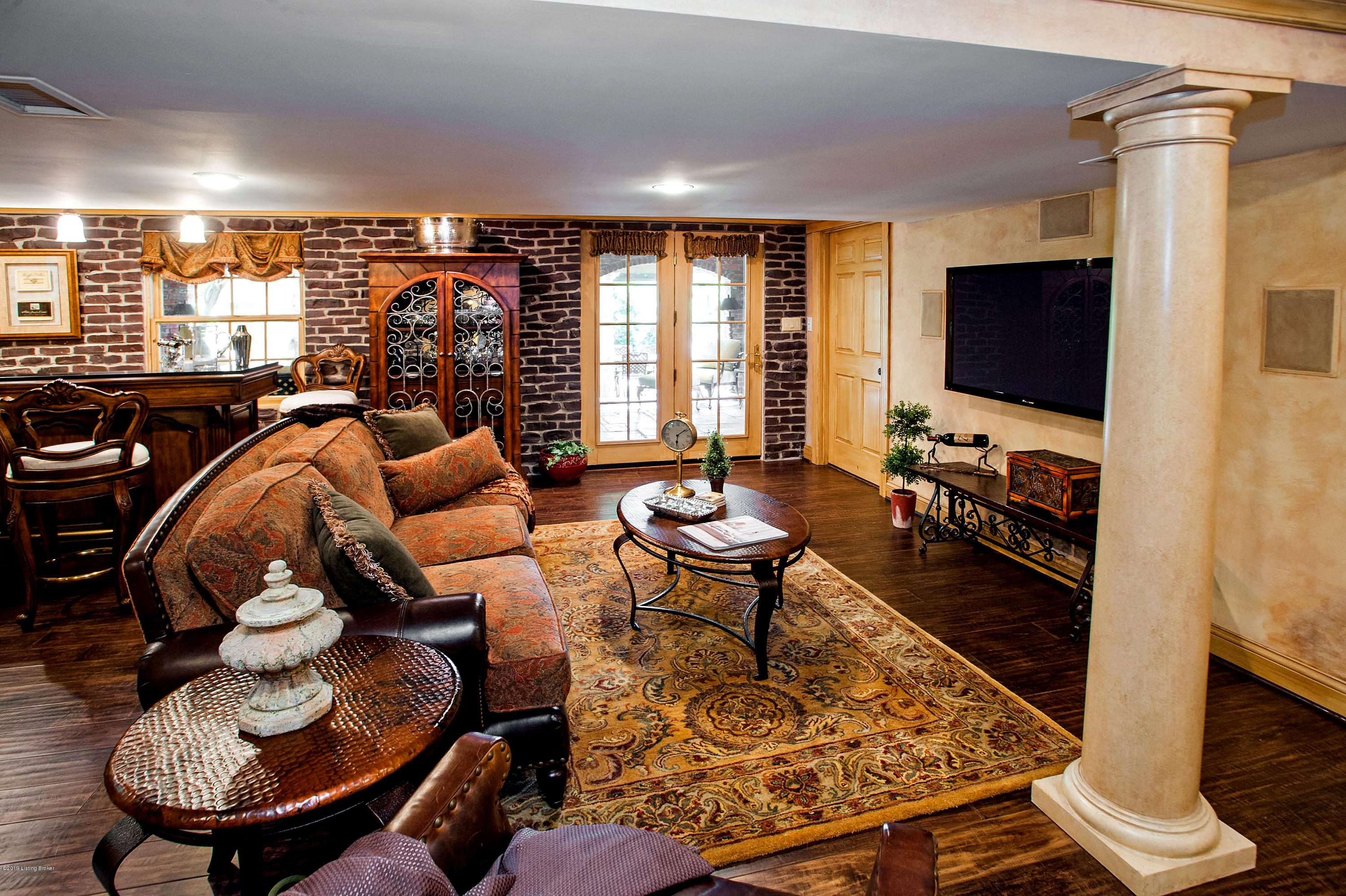 1123 Red Fox Road Louisville, KY 40205 - Photo 30 of 74 High End Finishes