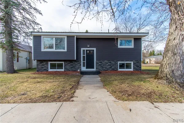 $279,900 | 627 New York Avenue, Watertown, NY 13601