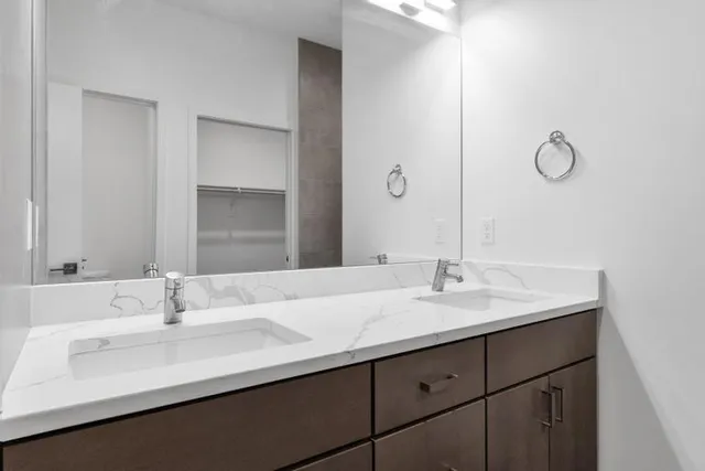 $589,268 | 1025 Pacific Street, Kansas City, MO 64106