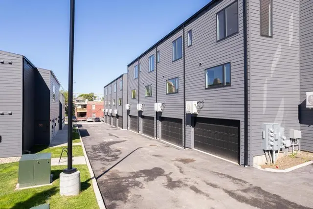 $589,268 | 1025 Pacific Street, Kansas City, MO 64106