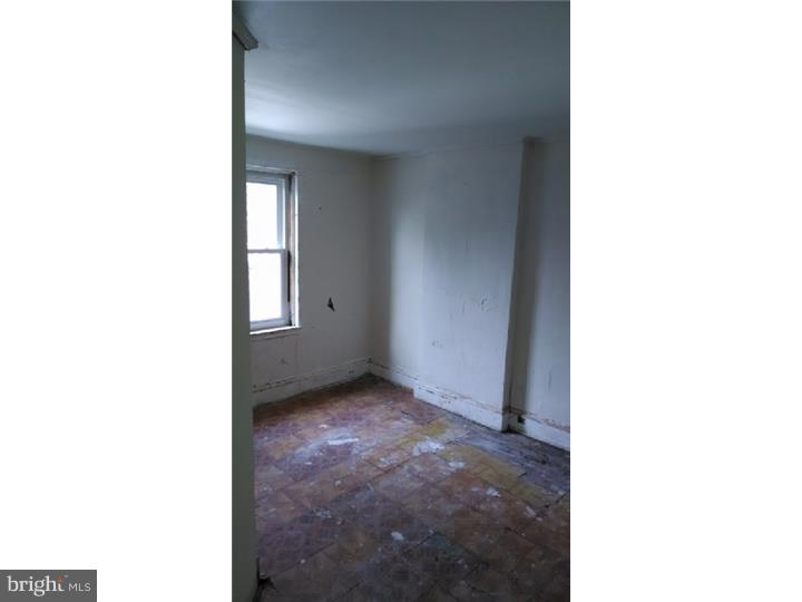 1166 South Octagon Road Camden, NJ 08104 - Photo 11 of 13