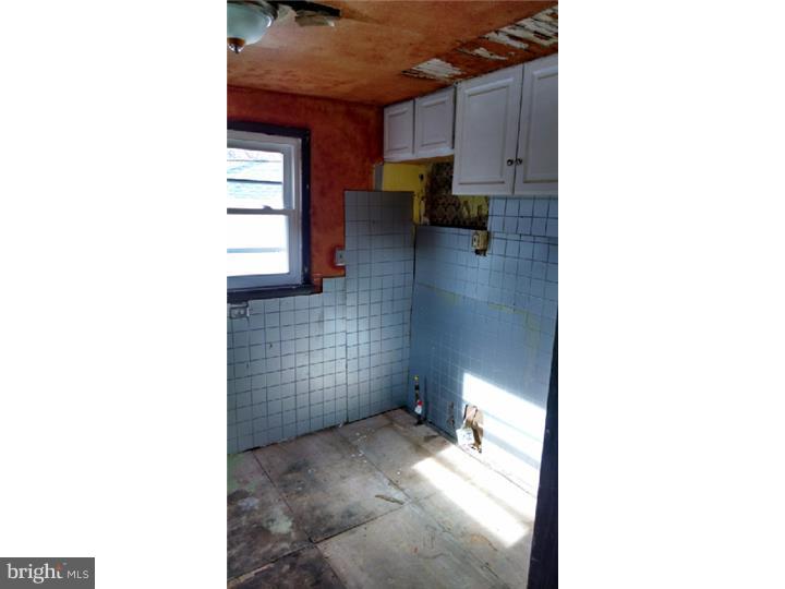 1166 South Octagon Road Camden, NJ 08104 - Photo 6 of 13