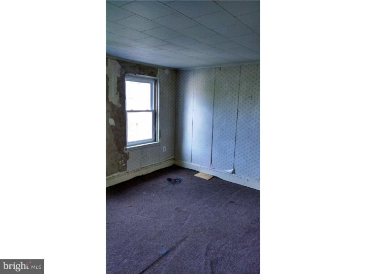 1166 South Octagon Road Camden, NJ 08104 - Photo 9 of 13