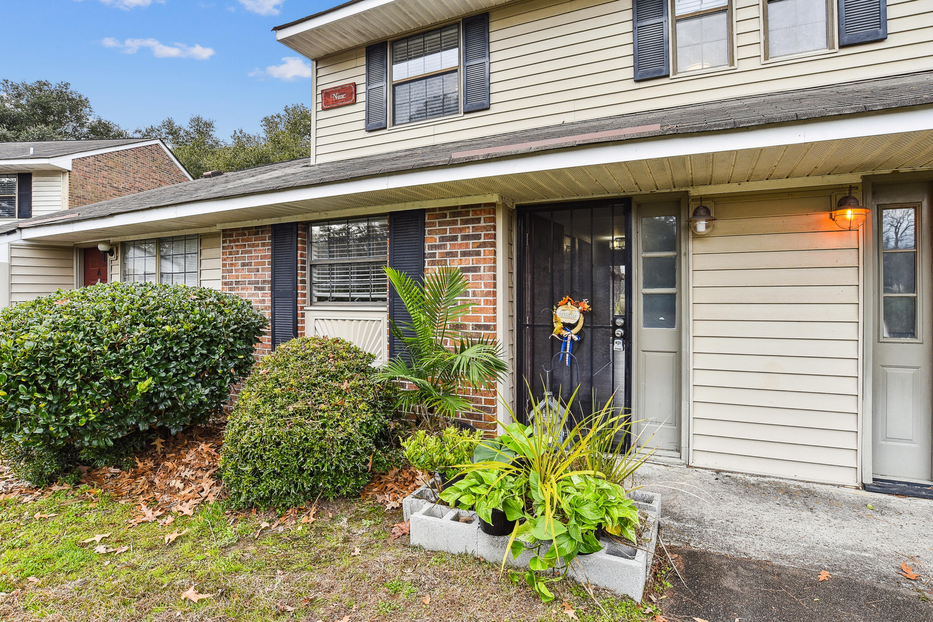 2362 Parsonage Road, Unit 9B Charleston, SC 29414 - Photo 2 of 28 main_level-walk-dsc5267