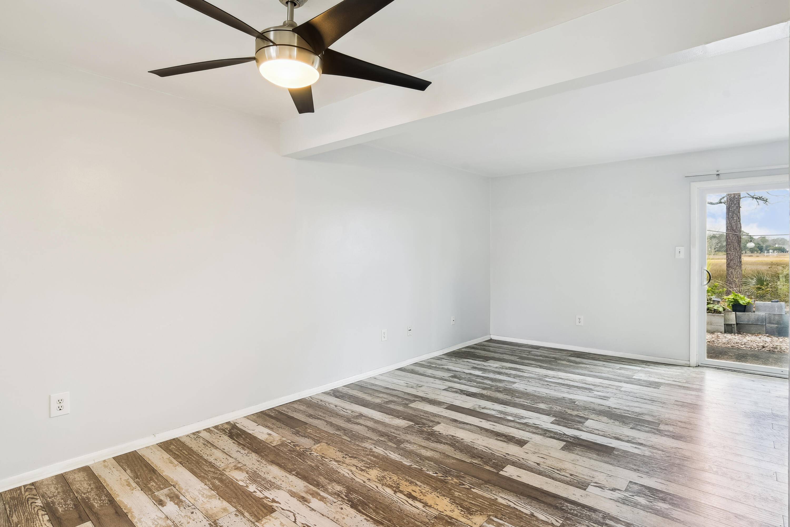 2362 Parsonage Road, Unit 9B Charleston, SC 29414 - Photo 5 of 28 main_level-dining_room-dsc5068