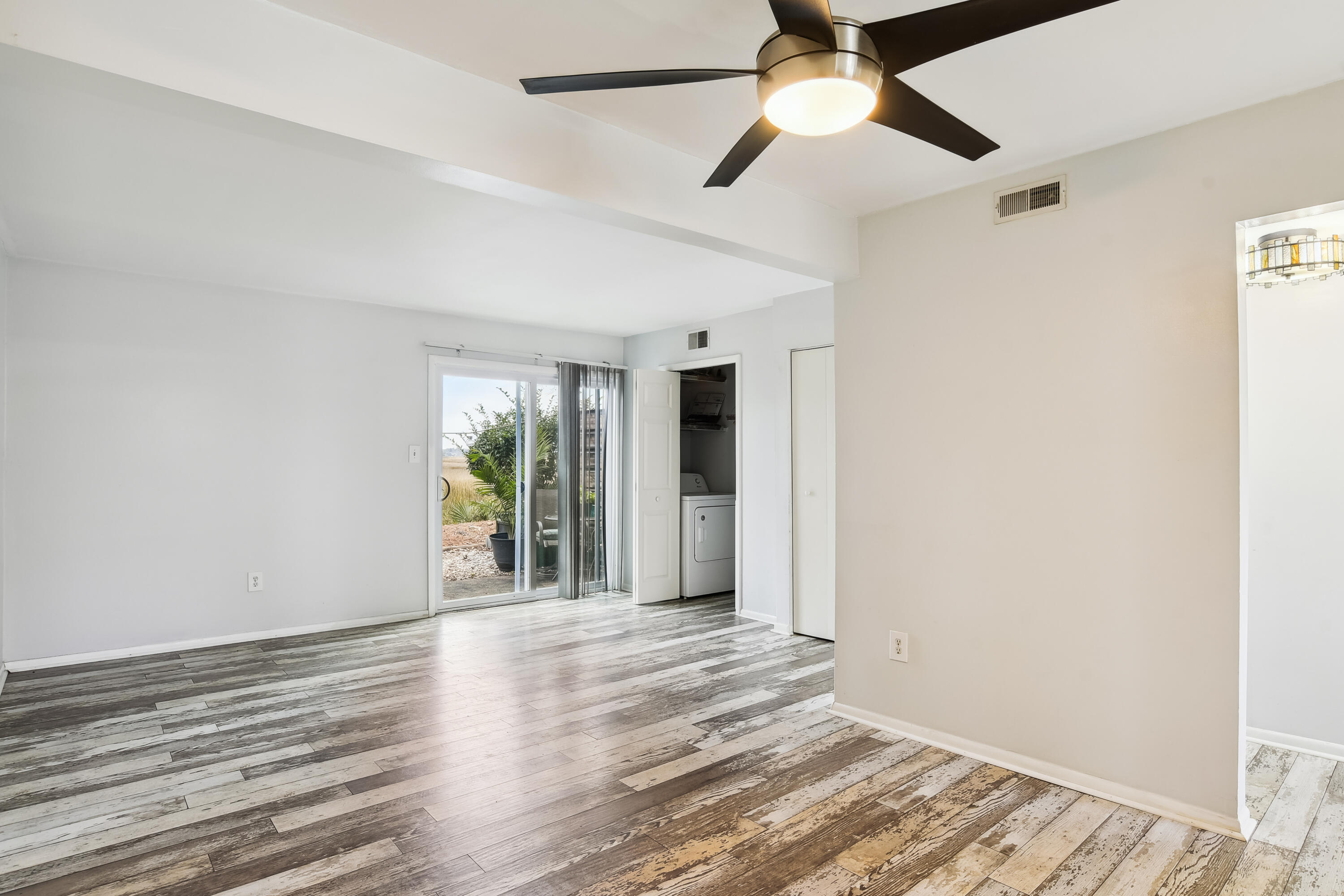 2362 Parsonage Road, Unit 9B Charleston, SC 29414 - Photo 6 of 28 main_level-dining_room-dsc5073