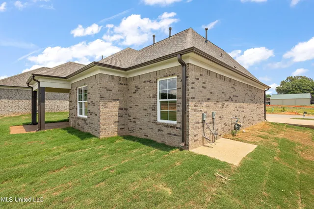 $324,900 | 6522 John Hamilton Way East, Olive Branch, MS 38654