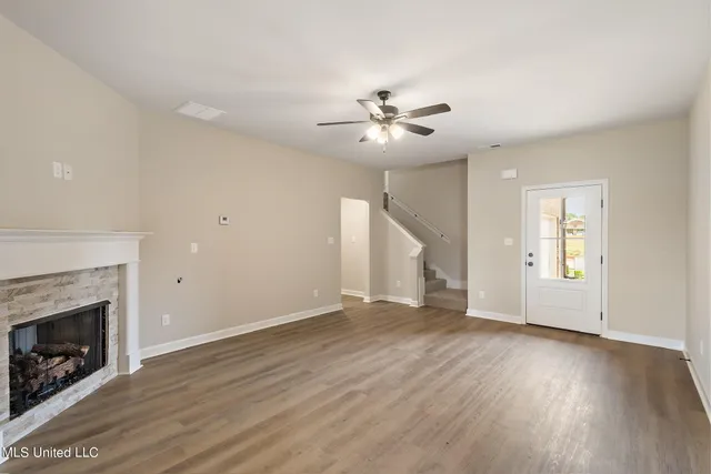 $324,900 | 6522 John Hamilton Way East, Olive Branch, MS 38654