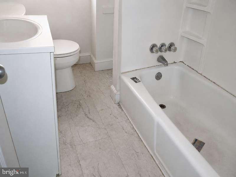 45 Golf Road Upper Darby, PA 19082 - Photo 15 of 19 enhanced