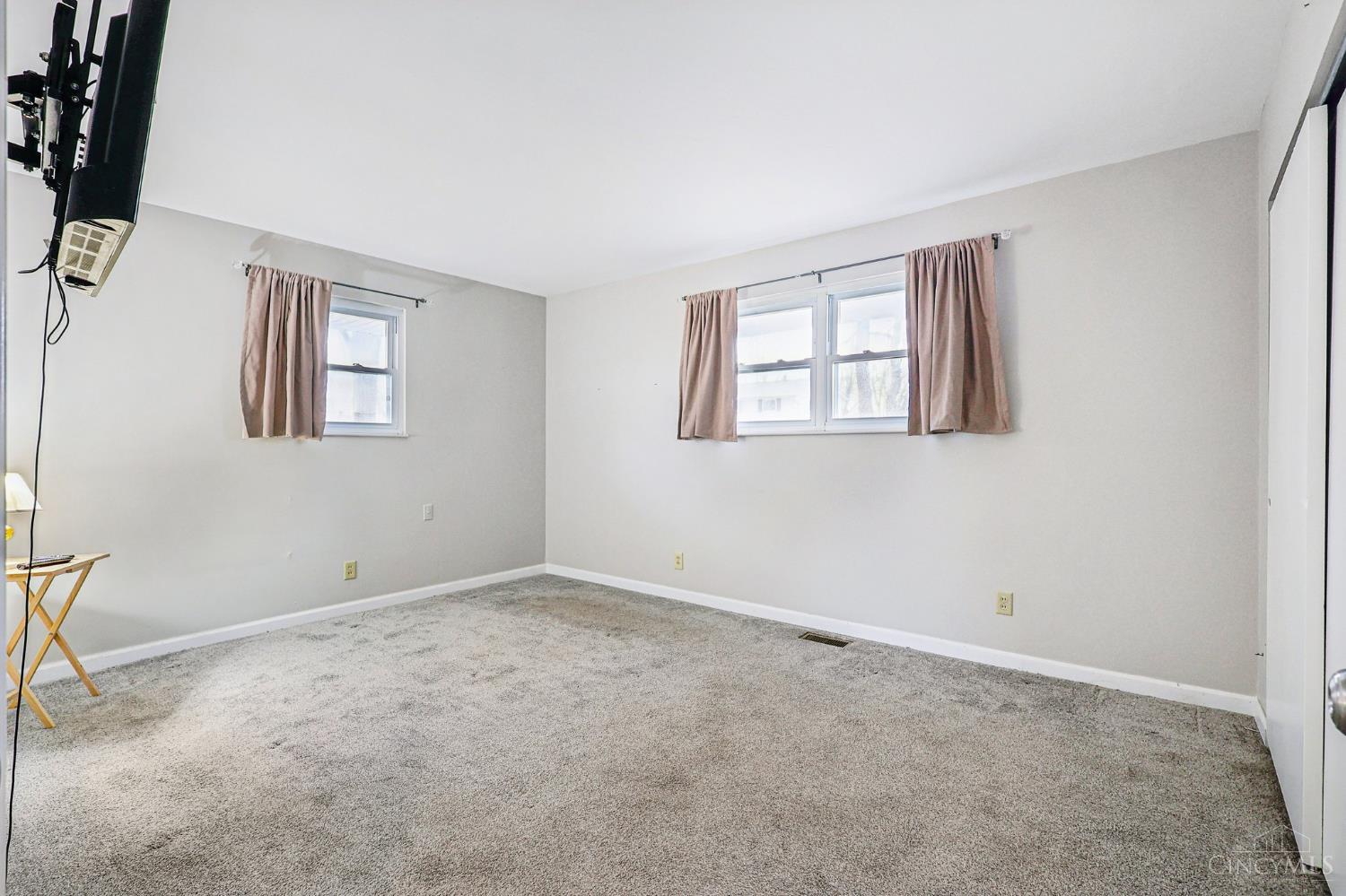 490 West Market Street Springboro, OH 45066 - Photo 23 of 37