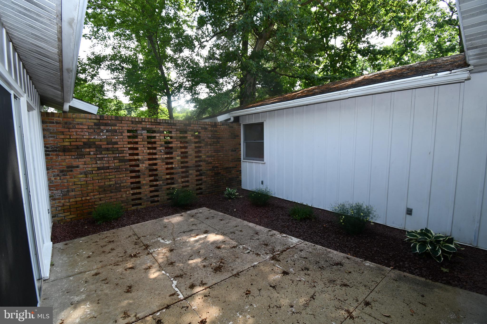 1209 Robin Road Millville, NJ 08332 - Photo 11 of 47 Atrium