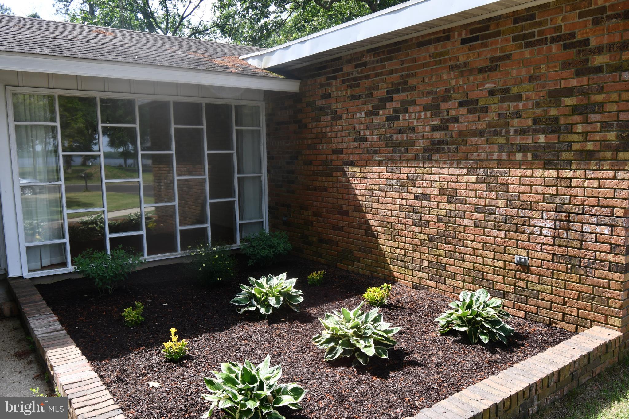 1209 Robin Road Millville, NJ 08332 - Photo 39 of 47 Front garden by entrance
