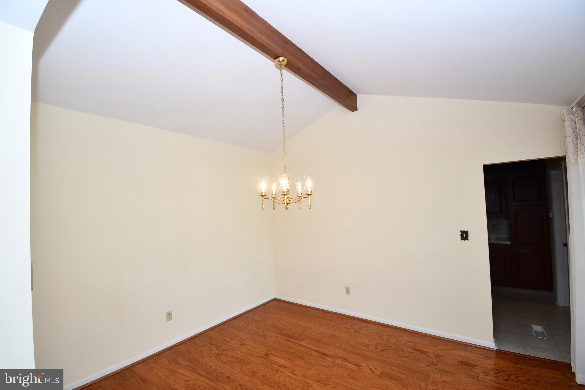 1209 Robin Road Millville, NJ 08332 - Photo 4 of 47 Dinning room