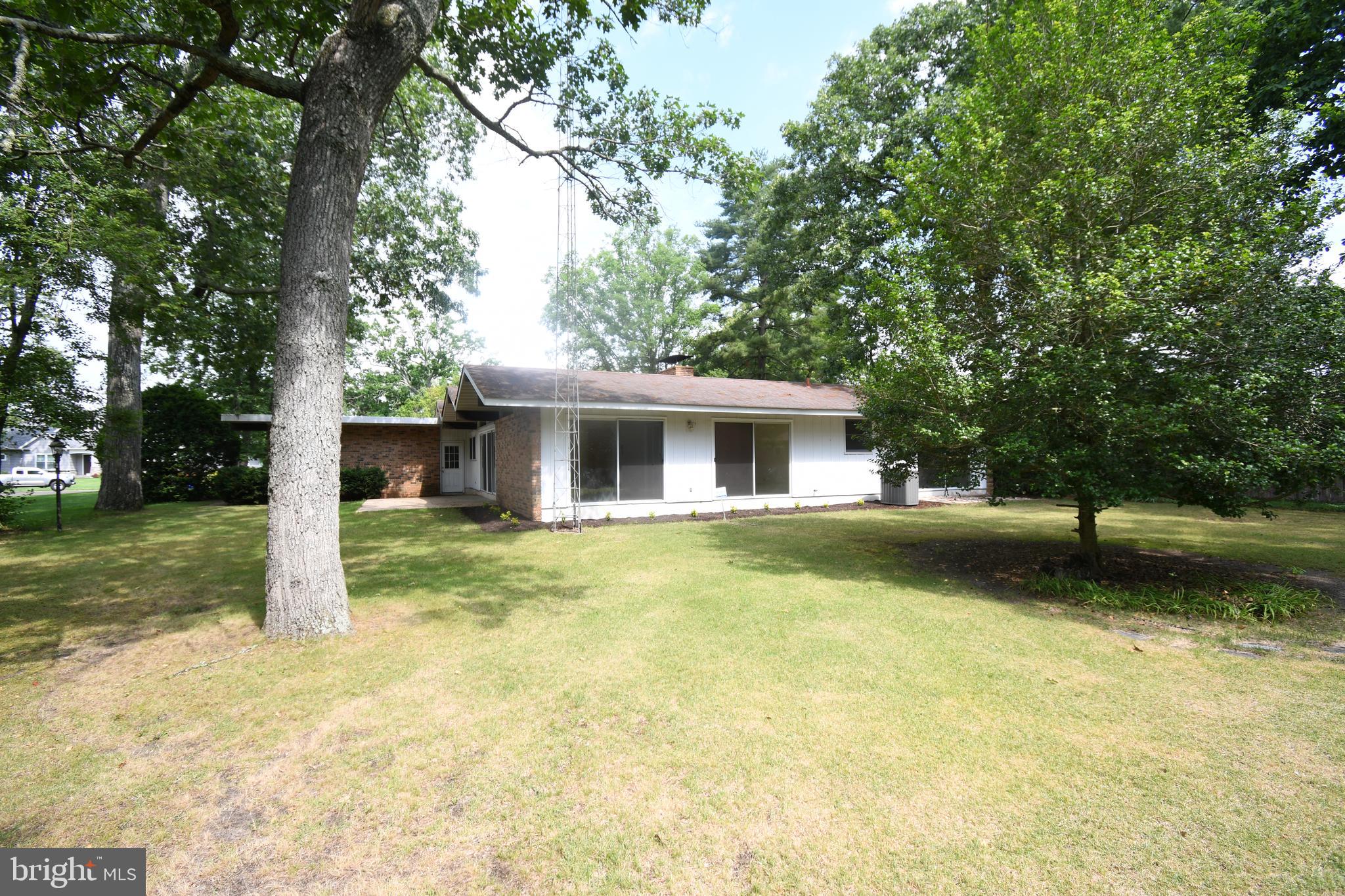 1209 Robin Road Millville, NJ 08332 - Photo 44 of 47 Rear view of home