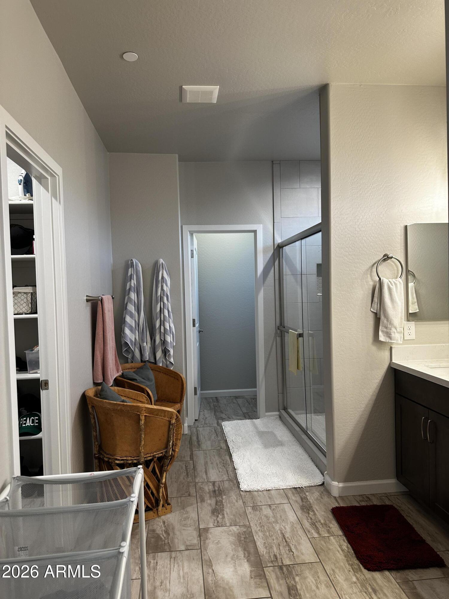 599 Bootleg Road Clarkdale, AZ 86324 - Photo 12 of 21 Main bath