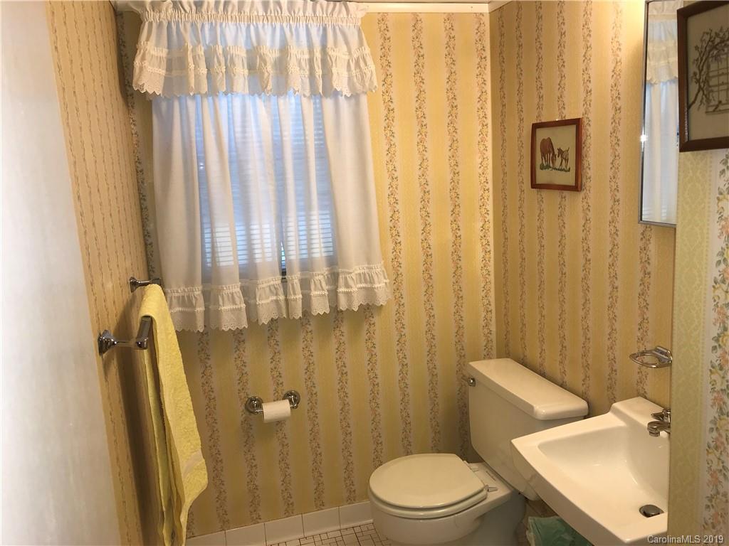 1212 Rama Road Charlotte, NC 28211 - Photo 8 of 12 Gallery Image 8