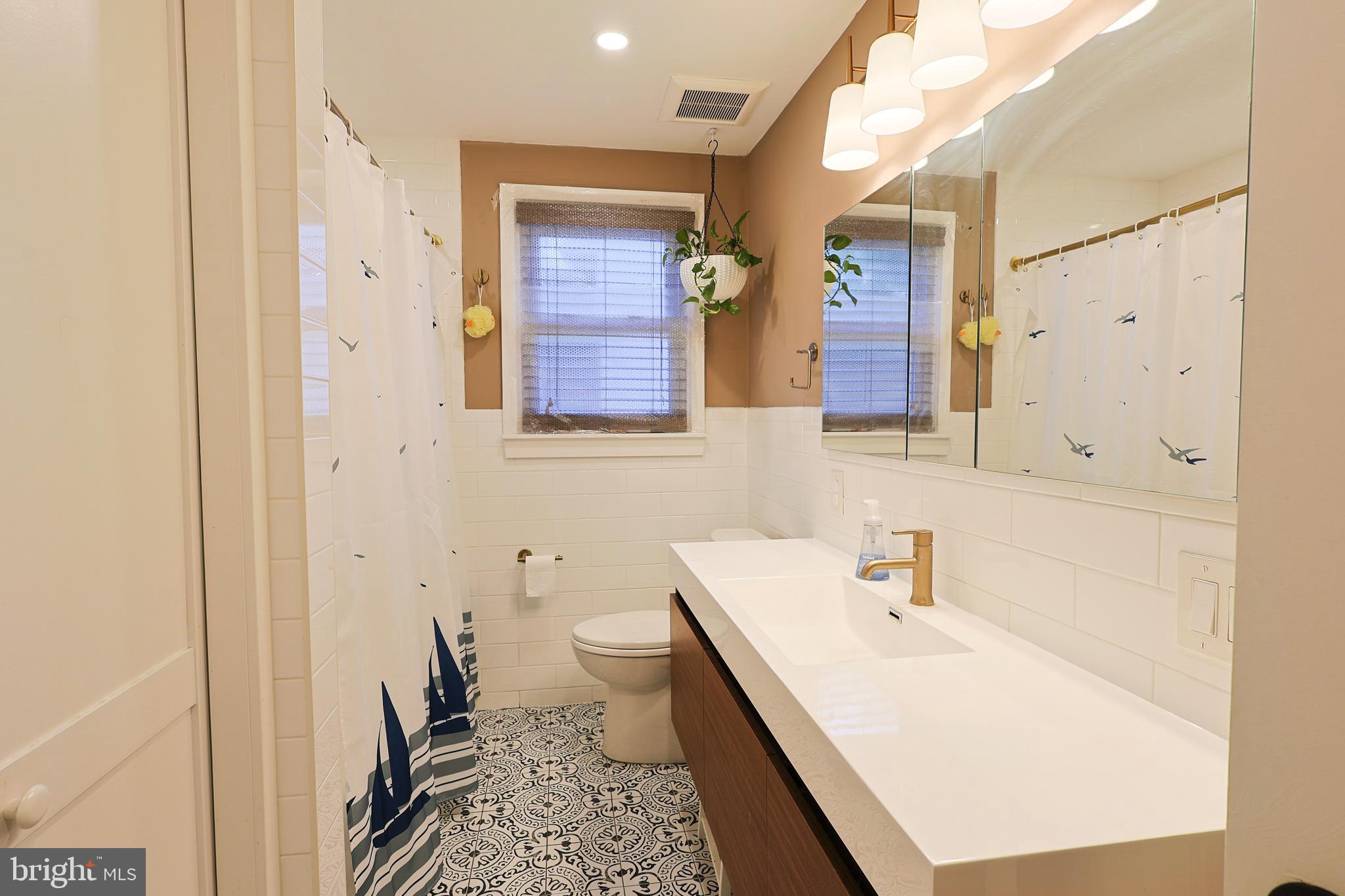 1738 Green Valley Road Havertown, PA 19083 - Photo 14 of 26