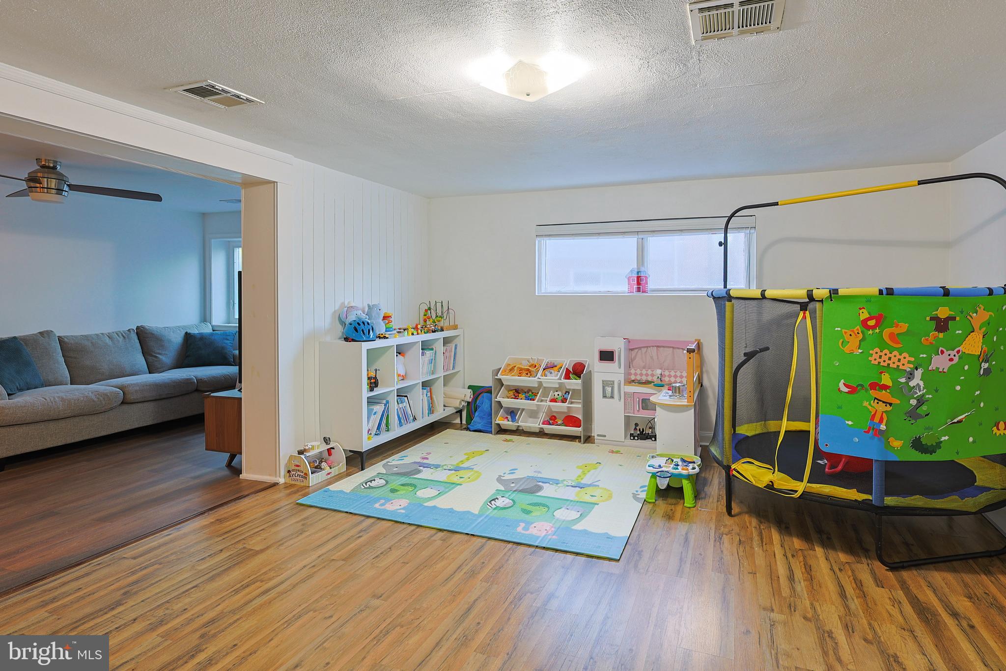 1738 Green Valley Road Havertown, PA 19083 - Photo 18 of 26