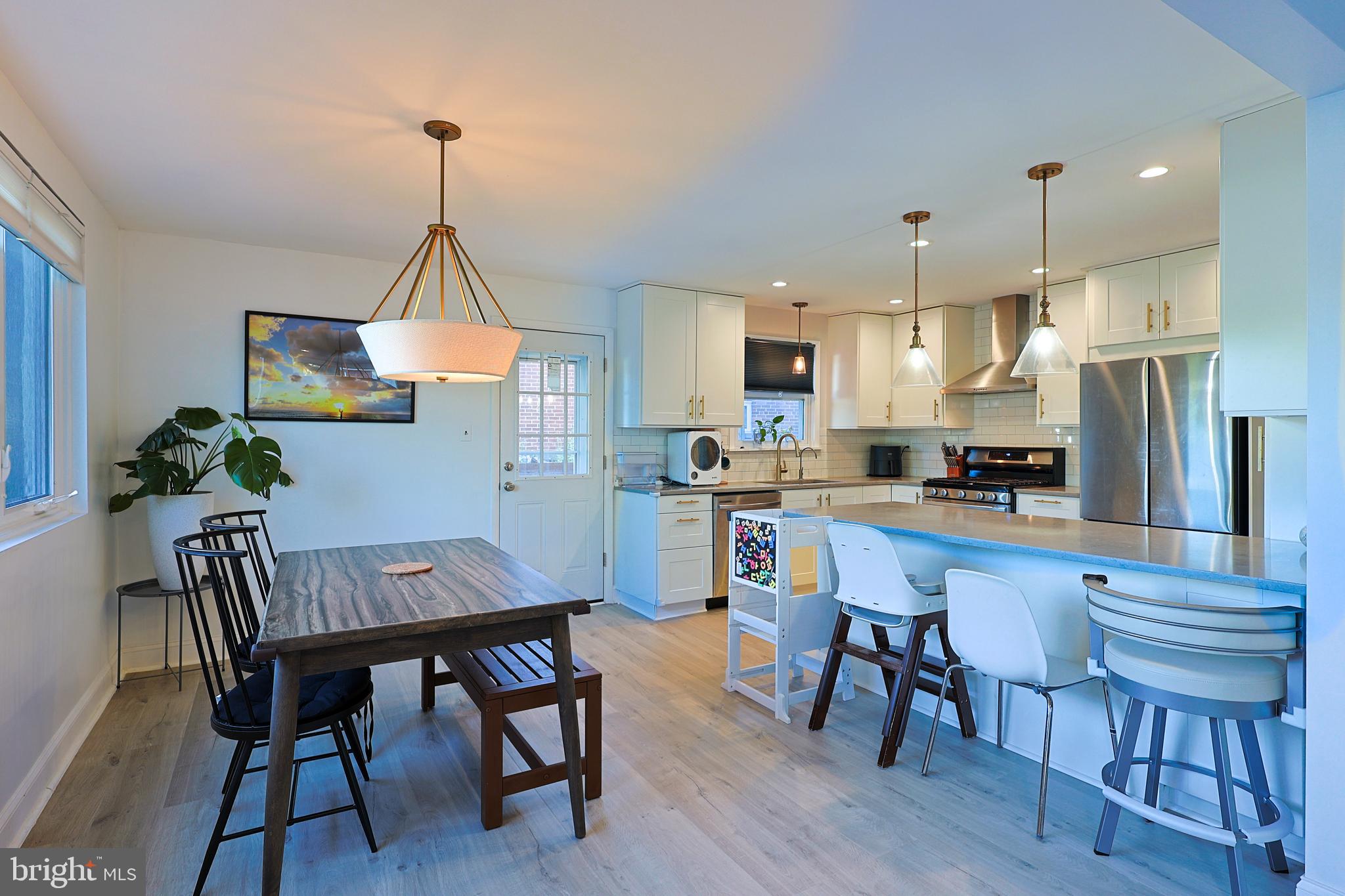 1738 Green Valley Road Havertown, PA 19083 - Photo 5 of 26