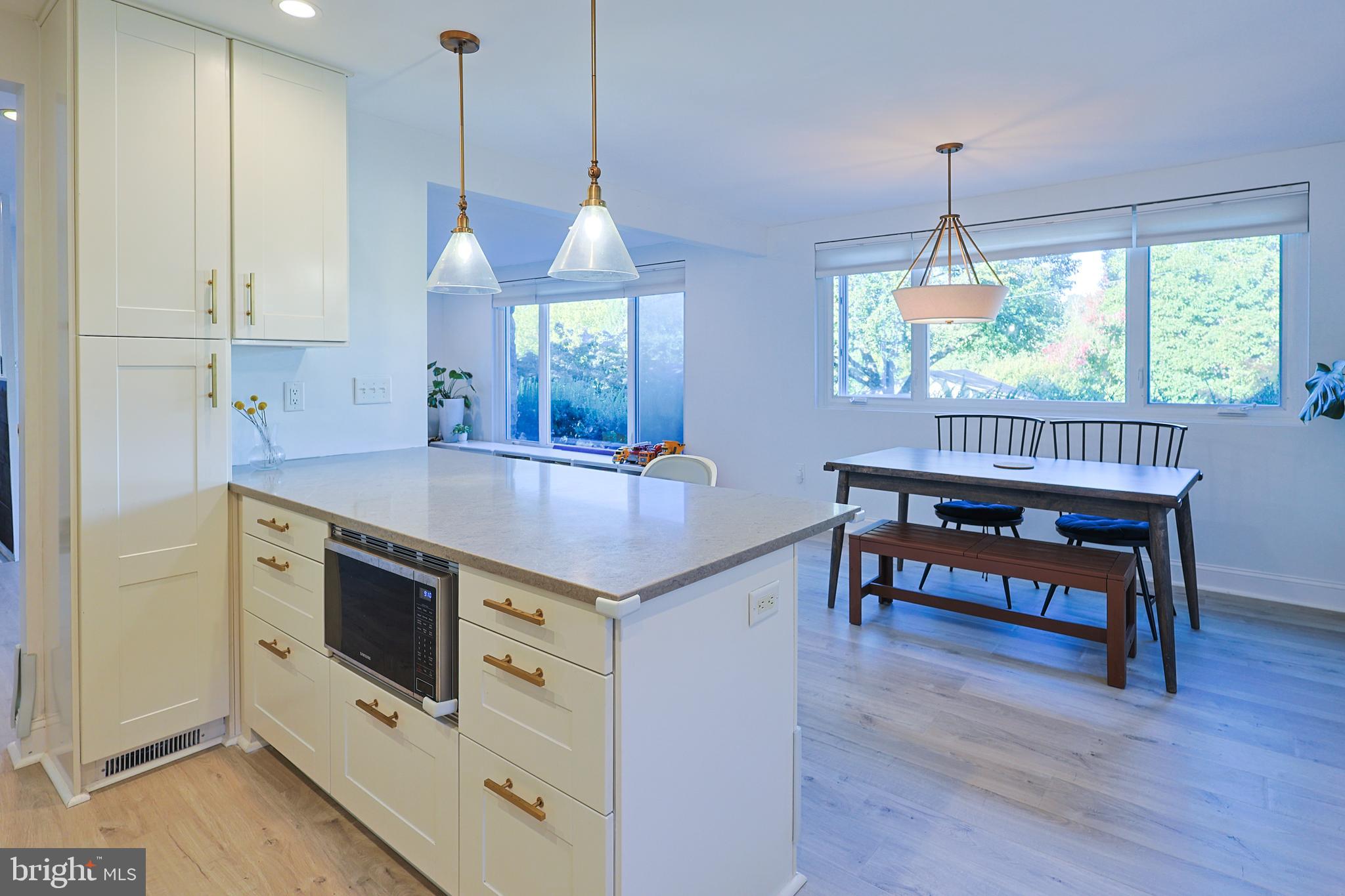 1738 Green Valley Road Havertown, PA 19083 - Photo 9 of 26