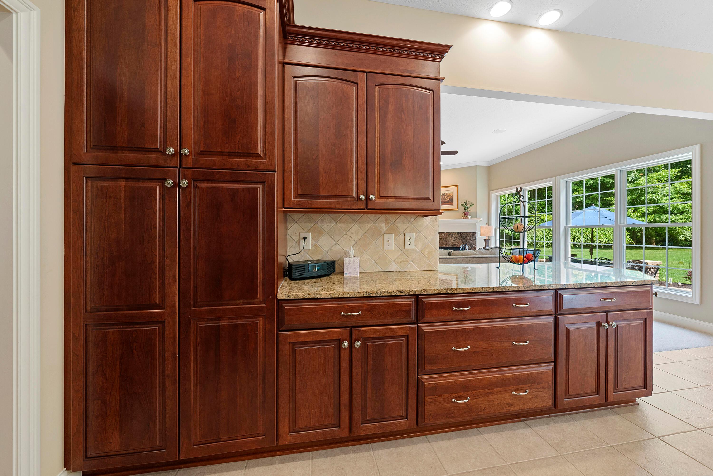 5761 Hughes Road Galena, OH 43021 - Photo 19 of 43 Kitchen Storage