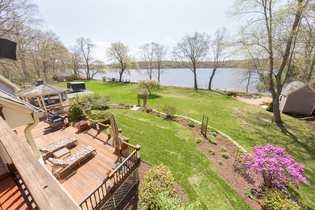 116 Pleasant Valley Road Amesbury, MA 01913 - Photo 1 of 30