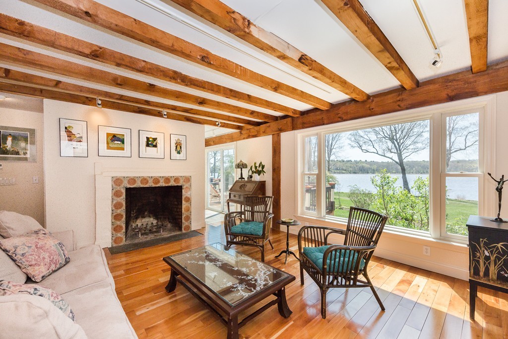 116 Pleasant Valley Road Amesbury, MA 01913 - Photo 11 of 30