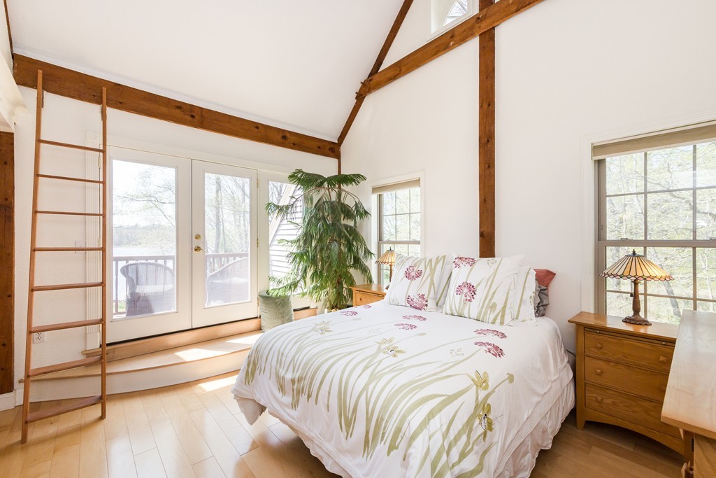 116 Pleasant Valley Road Amesbury, MA 01913 - Photo 15 of 30