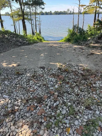 $290,000 | 4011 Lake Mary Road, Woodville, MS 39669