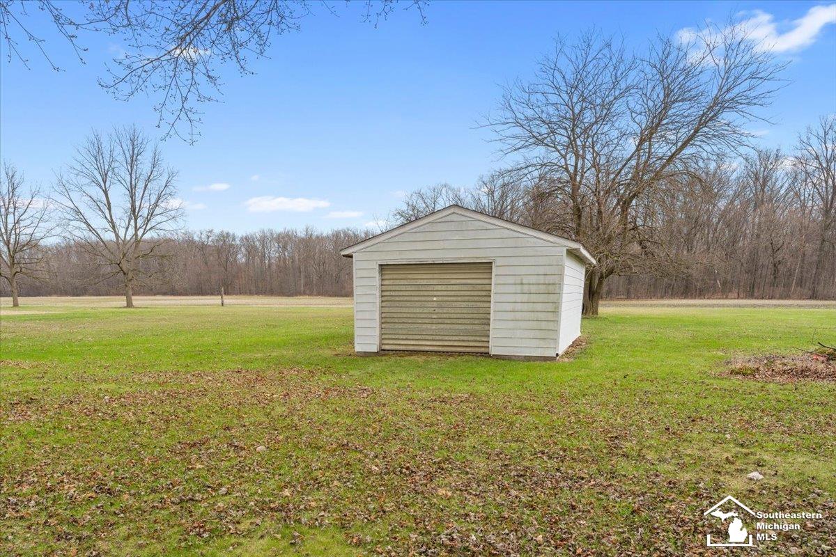11706 Grafton Road Carleton, MI 48117 - Photo 31 of 31