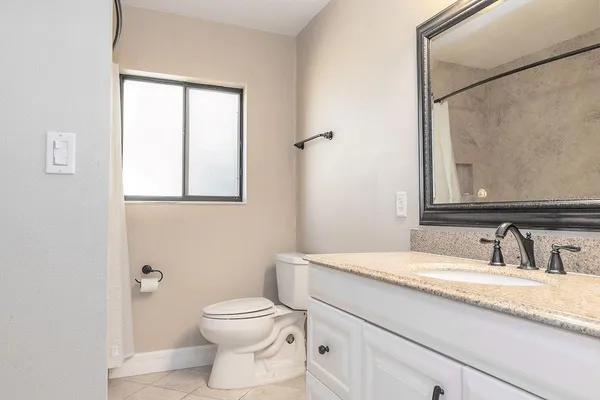 $3,000 | 1320 Trail By The Lake, DeLand, FL 32724