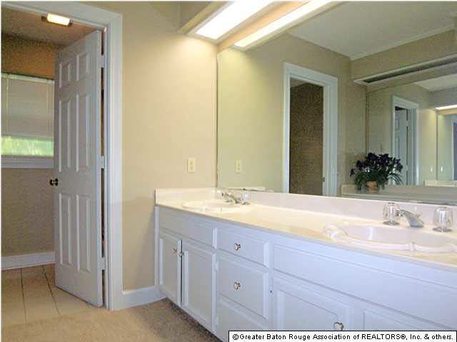 1451 Applewood Road Baton Rouge, LA 70808 - Photo 23 of 25 Gallery Image 23