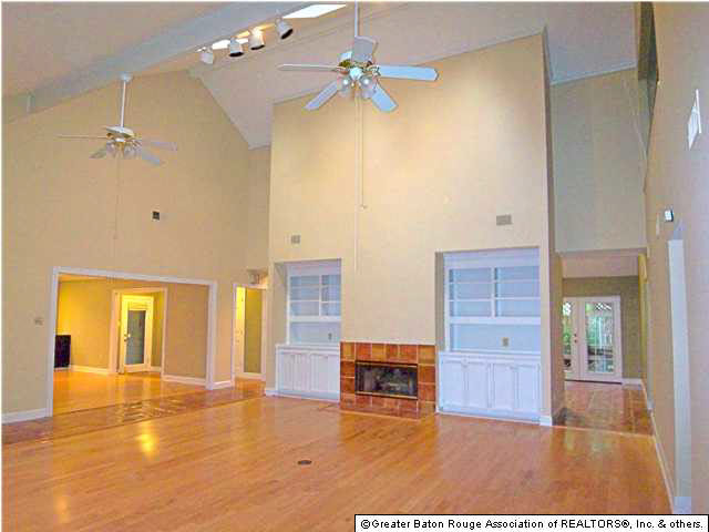 1451 Applewood Road Baton Rouge, LA 70808 - Photo 10 of 25 Gallery Image 10
