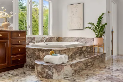 $1,990,000 | 8 Hitchcock Farm Road, Andover, MA 01810