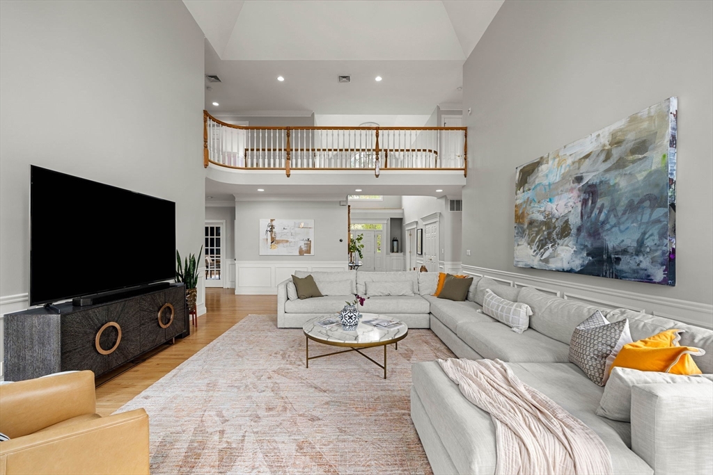 8 Hitchcock Farm Road Andover, MA 01810 - Photo 5 of 31