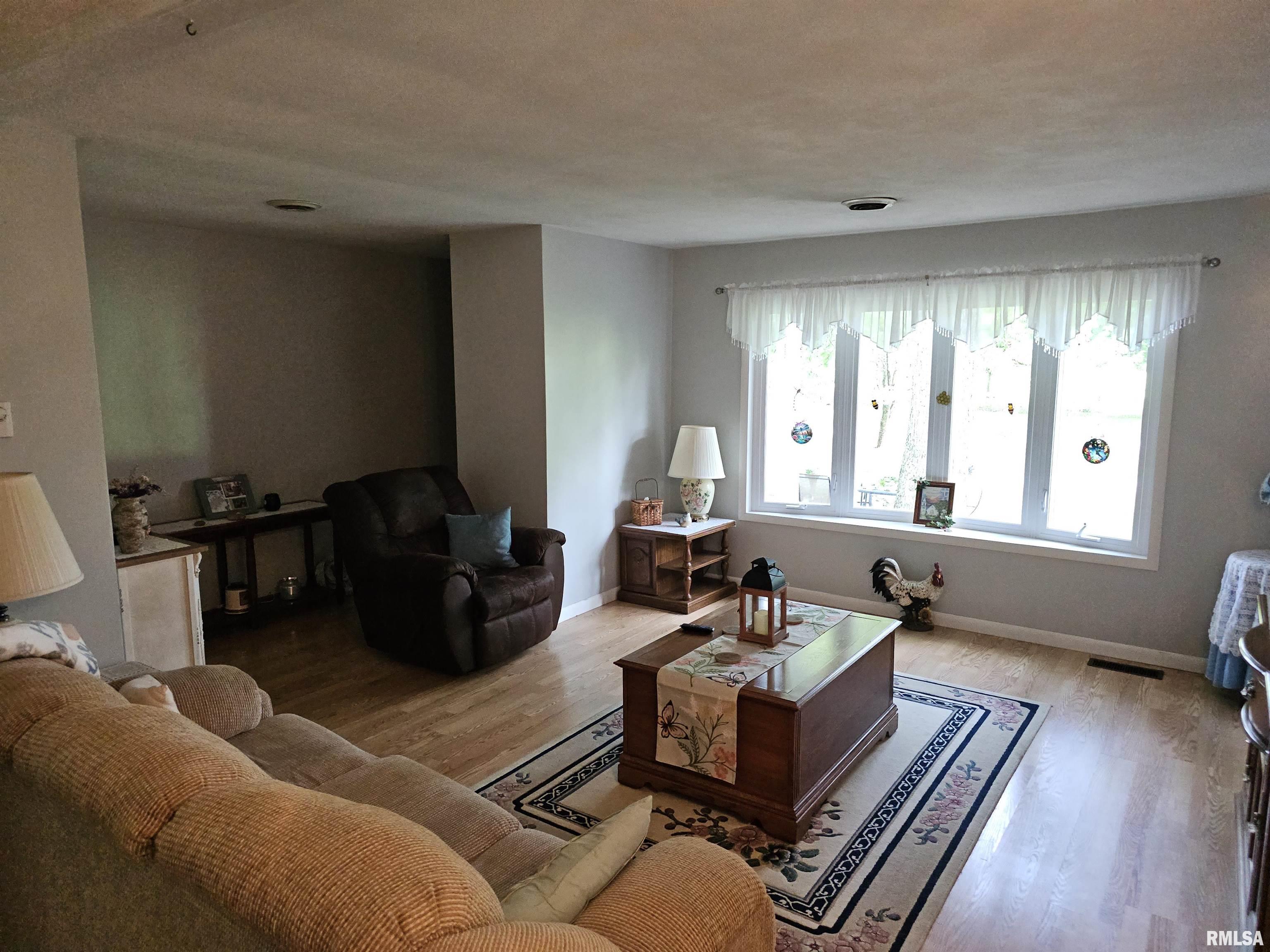 9758 East Richview Road Mount Vernon, IL 62864 - Photo 31 of 39