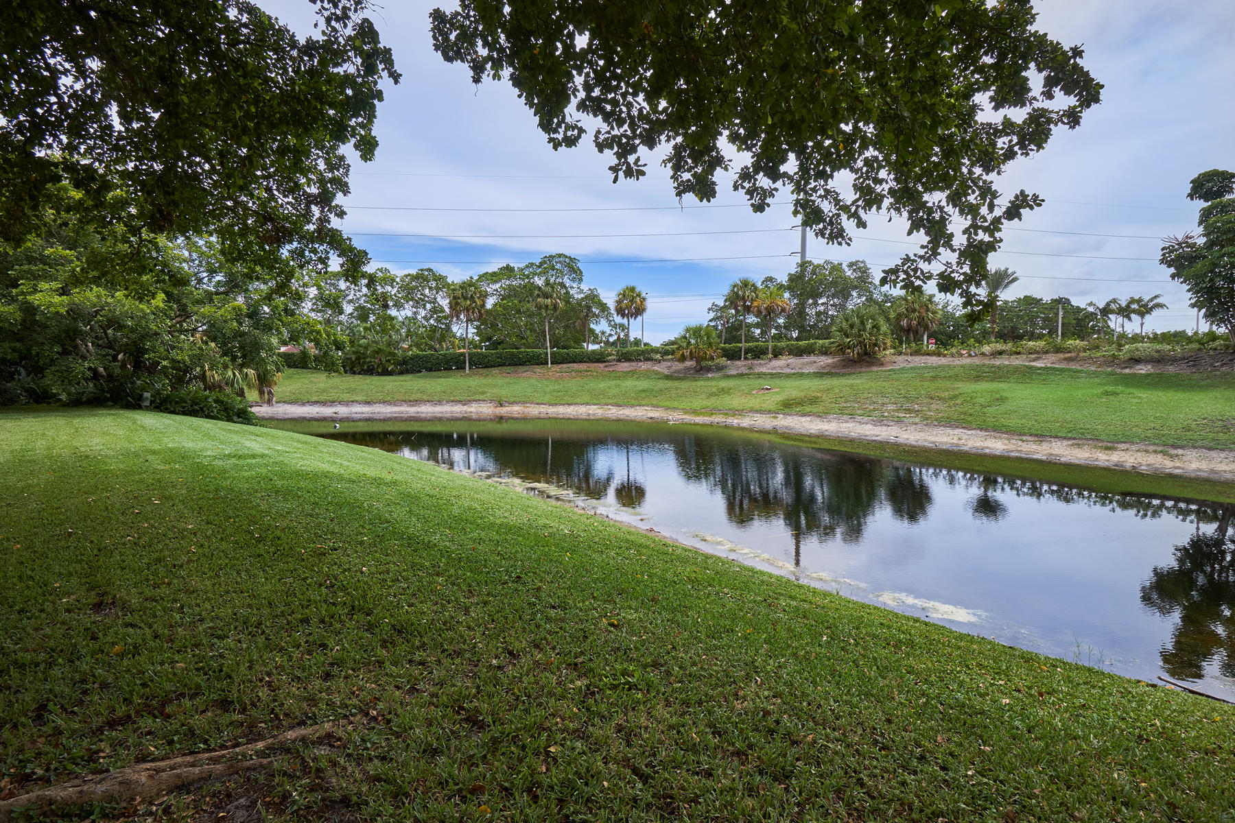 6836 Giralda Circle Boca Raton, FL 33433 - Photo 7 of 40 Yard with Lake