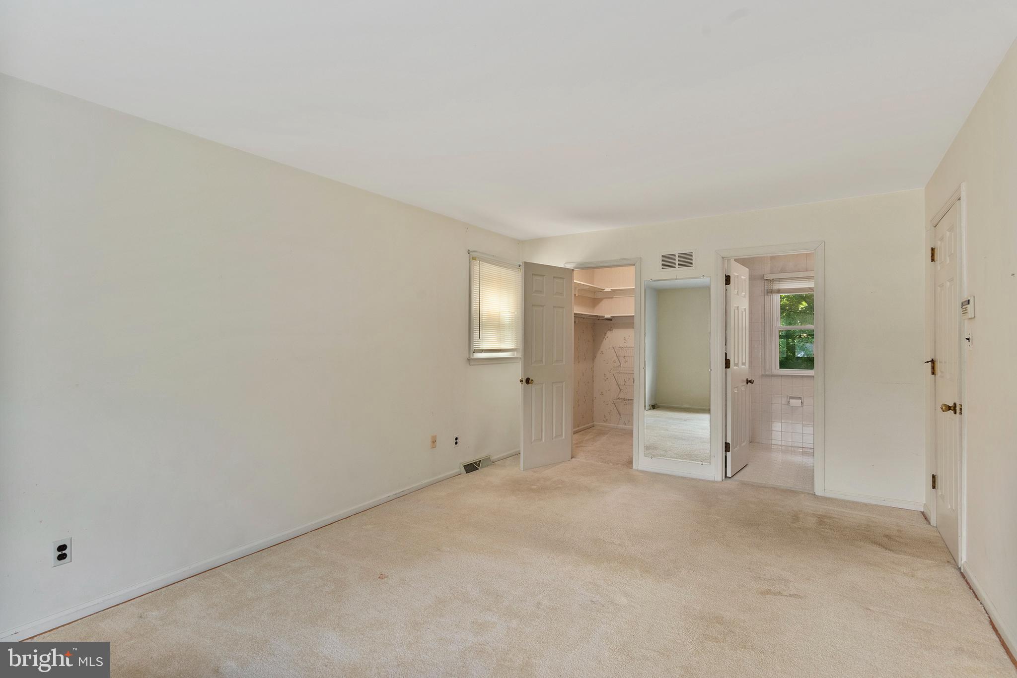 316 Caravel Drive Bear, DE 19701 - Photo 21 of 47 an empty room with windows