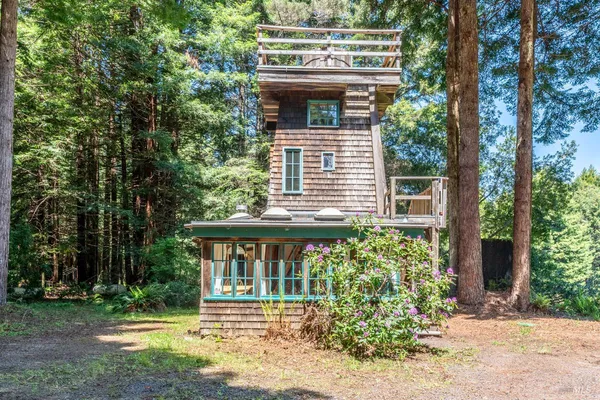 $599,000 | 32371 Middle Ridge Road, Albion, CA 95410