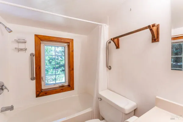 $599,000 | 32371 Middle Ridge Road, Albion, CA 95410