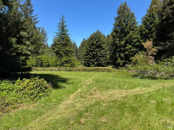 $599,000 | 32371 Middle Ridge Road, Albion, CA 95410