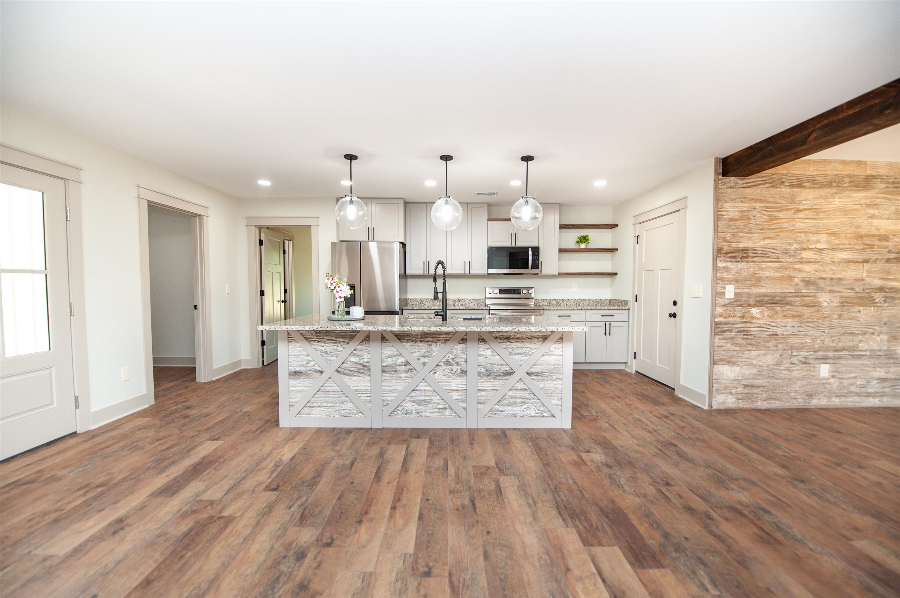 850 Blackstock Road Pauline, SC 29374 - Photo 4 of 40