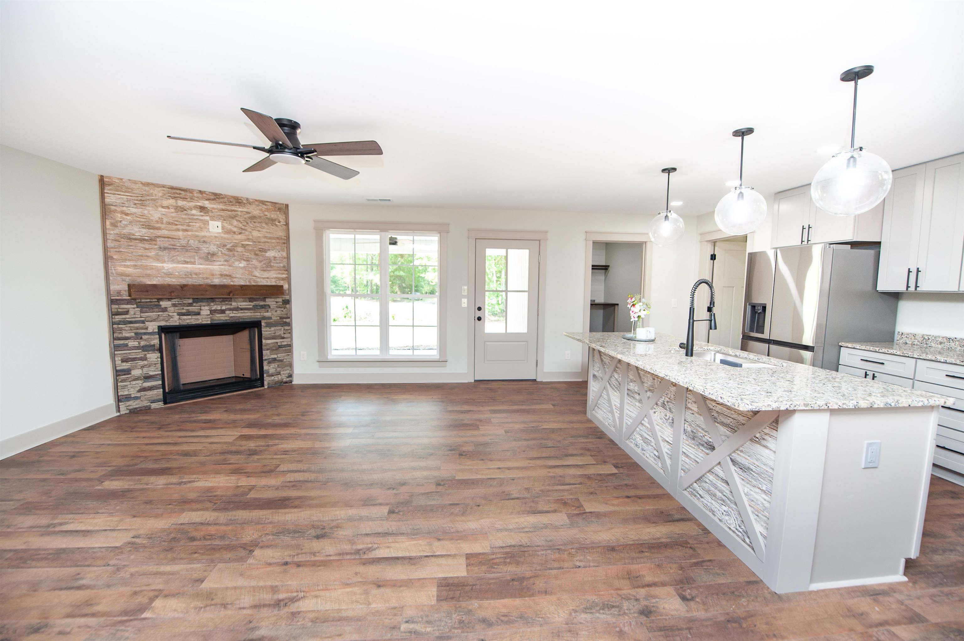 850 Blackstock Road Pauline, SC 29374 - Photo 5 of 40